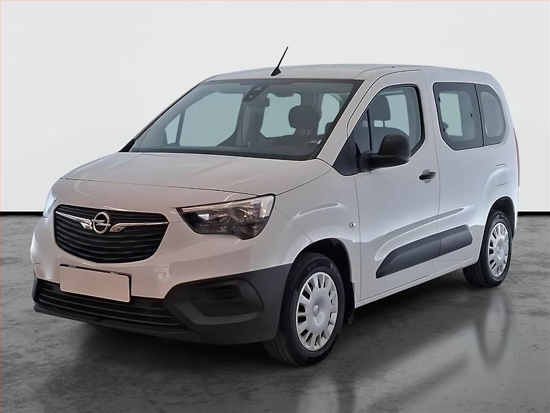 Opel Combo (2022) Electric 50kWh, SoH 100% - fotka 2 z 19