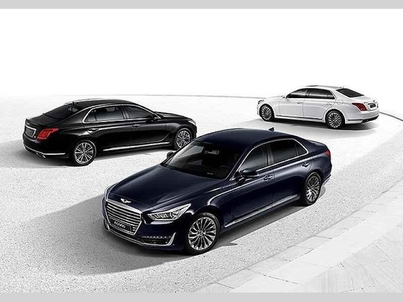 Genesis G90.