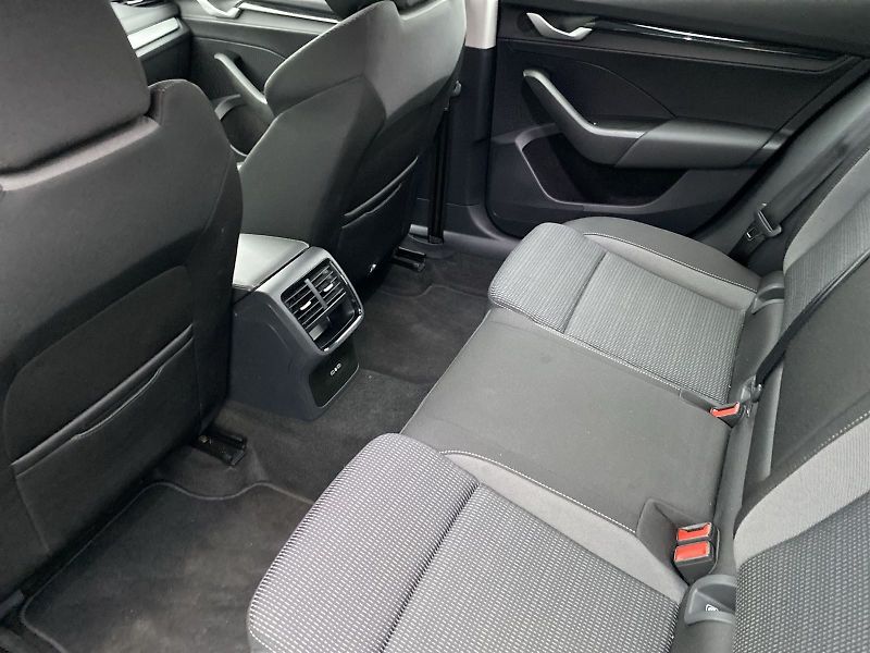 Škoda Octavia (2025) 1.5 TSI Selection - fotka 9 z 31