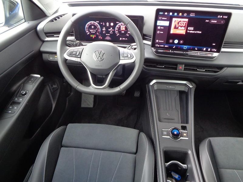 Volkswagen T-Roc 1.5 eTSI 7DSG STYLE  110 KW - fotka 5 z 30