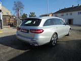 Mercedes-Benz Třídy E (2017) 220D - 4MATIC - SUPER VÝBAVA - náhled 7