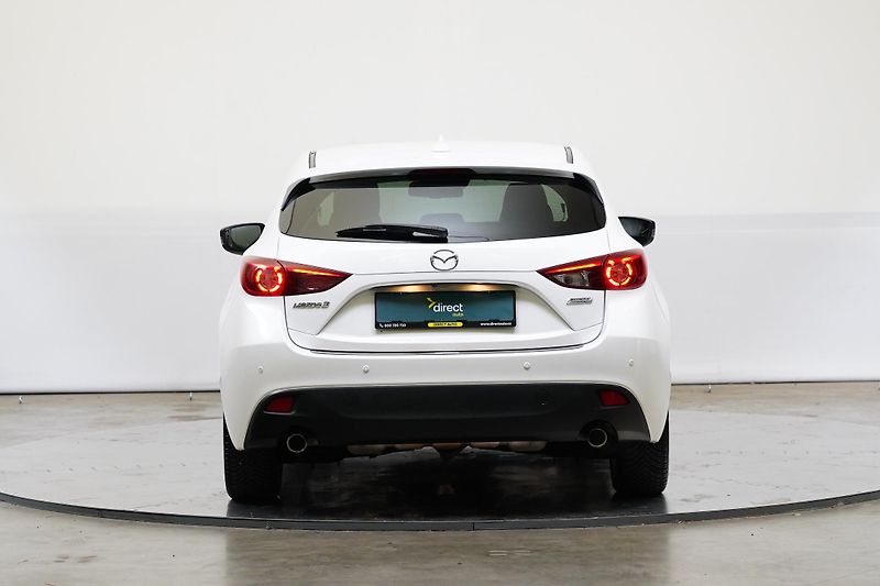 Mazda 3 - fotka 8 z 29
