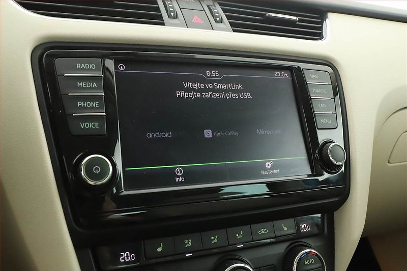 Škoda Octavia (2016) 1.4 TSI, Navi, Bi-Xenony - fotka 17 z 19