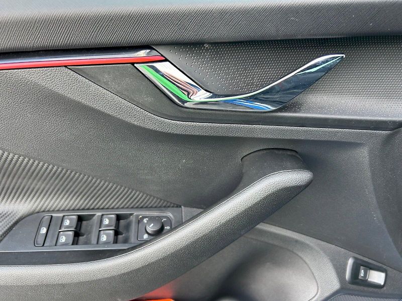 Škoda Kamiq (2025) Monte Carlo 1.0 TSI 85 kW - fotka 17 z 34