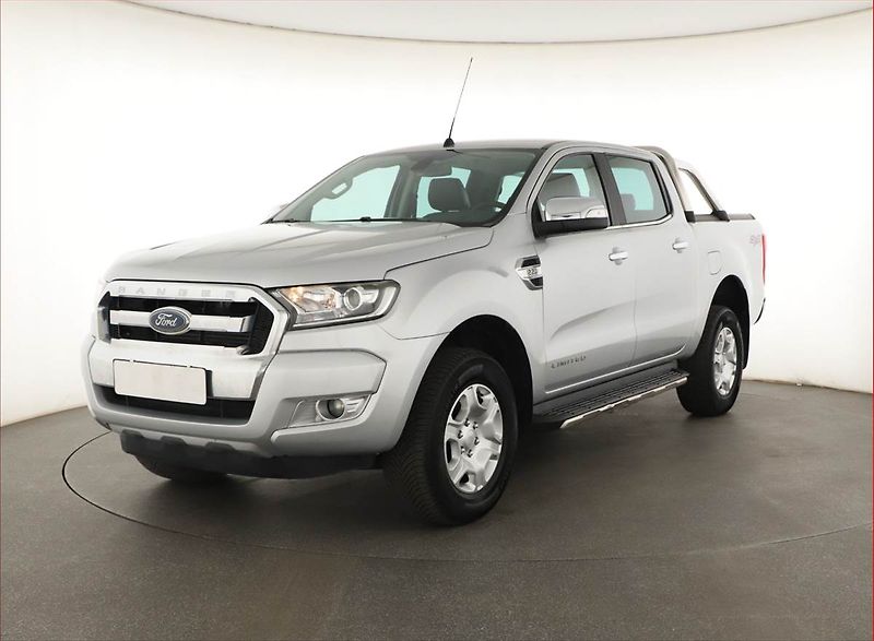 Ford Ranger (2018) Limited 2.2 TDCi - fotka 2 z 17