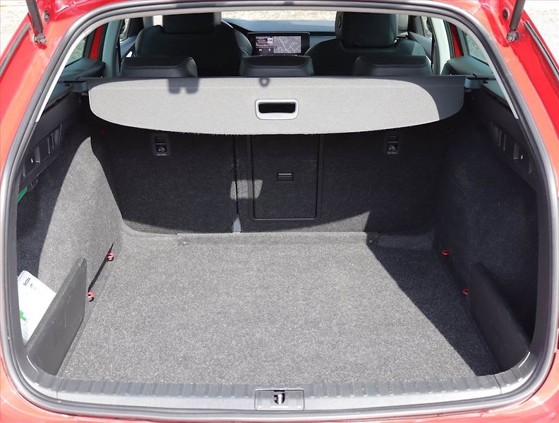 Škoda Octavia (2022) Style 2.0 TDI, Automat, Kůže - fotka 14 z 23