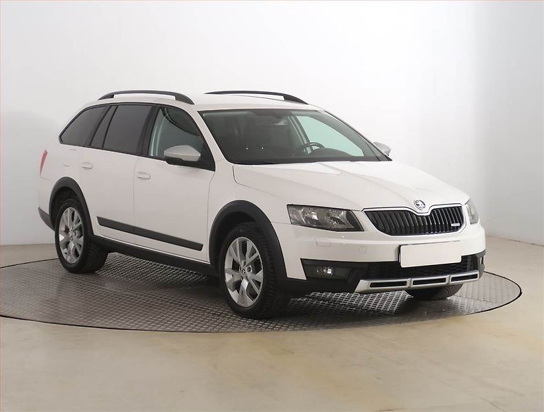 Škoda Octavia (2015) Scout 2.0 TDI, 4X4, Automat - fotografie inzerátu
