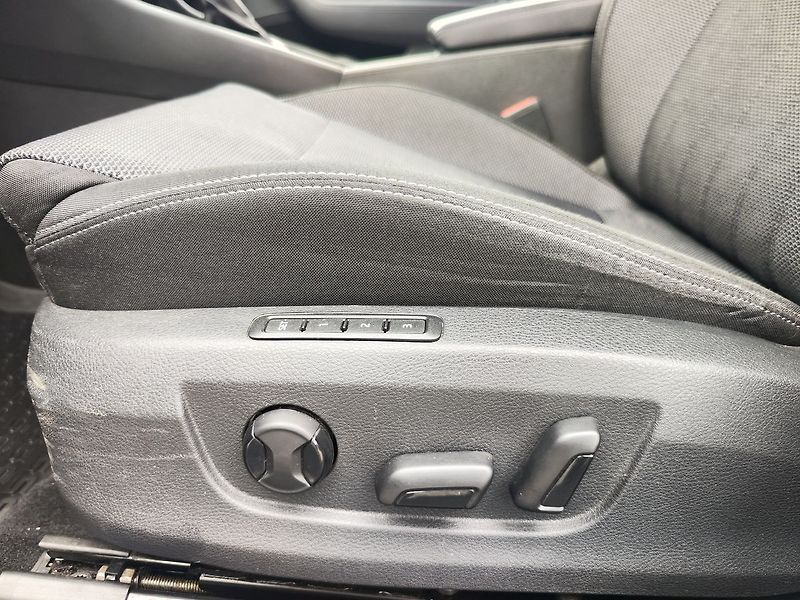 Škoda Superb 2.0 TDI/110kW Style DSG - fotka 34 z 35