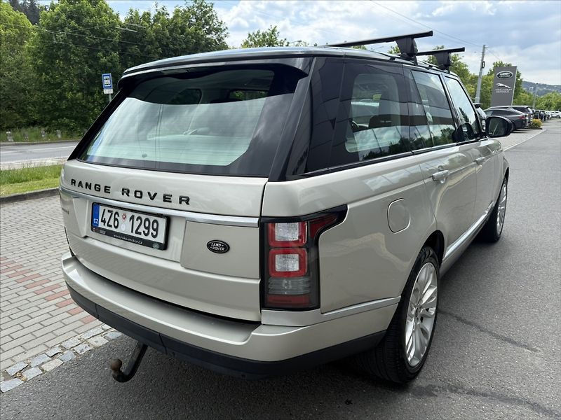 Land Rover Range Rover 4,4 AUTOBIOGRAPHY SDV8 - fotka 7 z 23