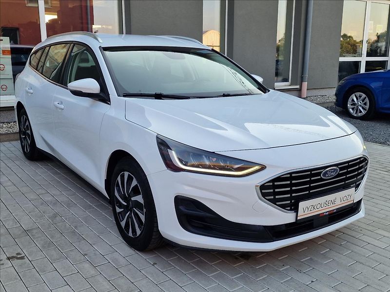 Ford Focus 1.5 TDCi Titanium, ČR, 1.Maj. - fotka 3 z 50