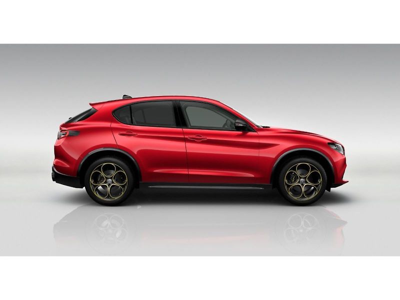 Alfa Romeo Stelvio (2026) 2.0 T 280k AT8 ZF Q4 4x4 Inten - fotka 2 z 6