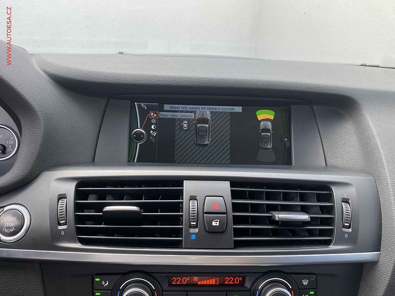 BMW X3 (2013) 3.0D xD, servis.kniha, AT - fotka 19 z 19