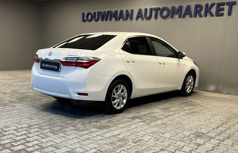 Toyota Corolla 1.6  ACTIVE TREND+ - fotka 2 z 16