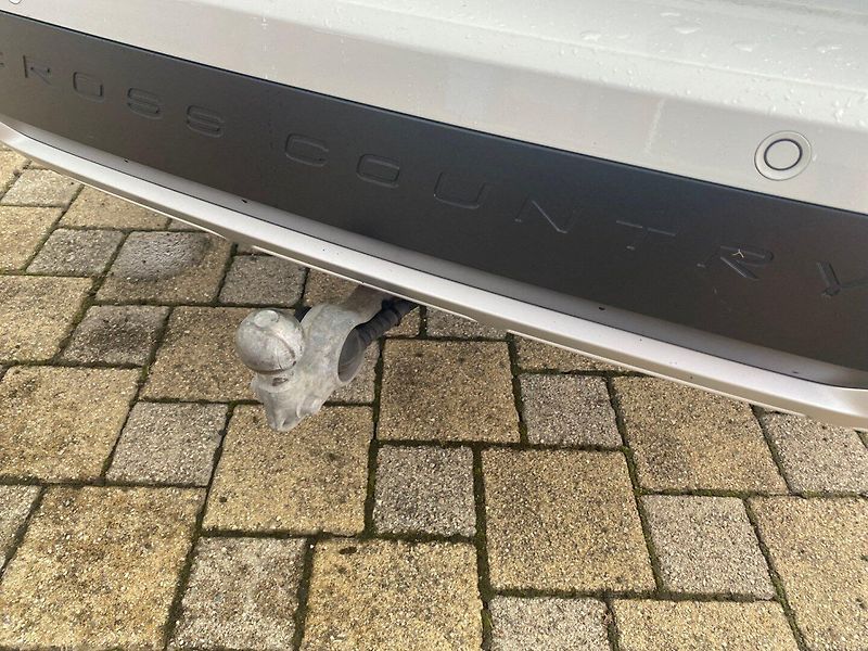 Volvo V90 (2022) 2.0 Cross Country PRO B5Hybrid - fotka 15 z 20