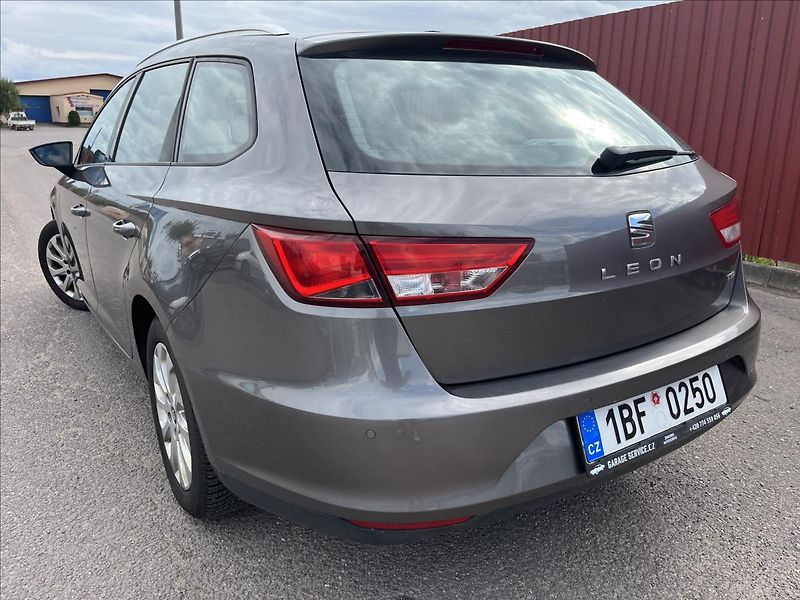 Seat Leon 1,4 TSi 92KW KLIMA ROZVODY - fotka 40 z 40