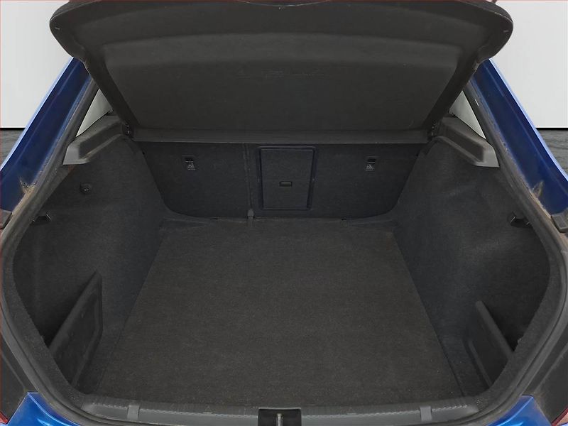 Škoda Rapid (2018) 1.0 TSI, Park. senzory - fotka 13 z 17