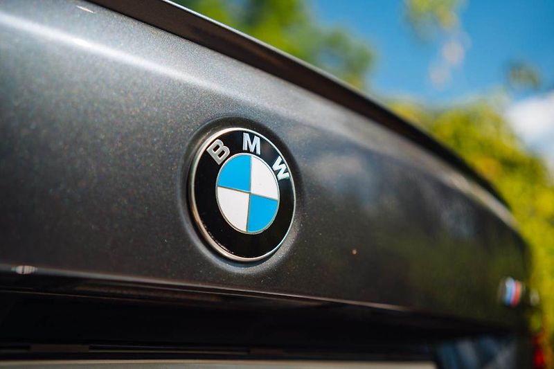 BMW Řada 2 (2019) M240i xDrive - fotka 17 z 36