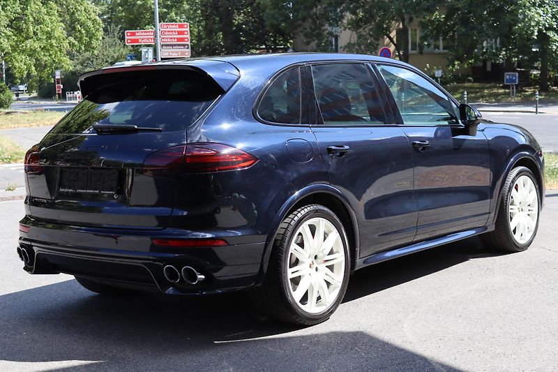 Porsche Cayenne GTS 3.6 V6 324kW 4x4 - fotka 11 z 50