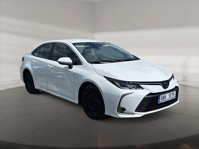 Toyota Corolla 1,8 Hyb.Active AT - fotka 1 z 11