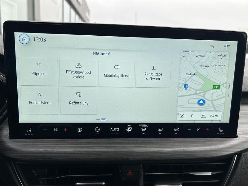 Ford Kuga 2.5 Hybrid HEV 134kW Active X - fotka 32 z 41