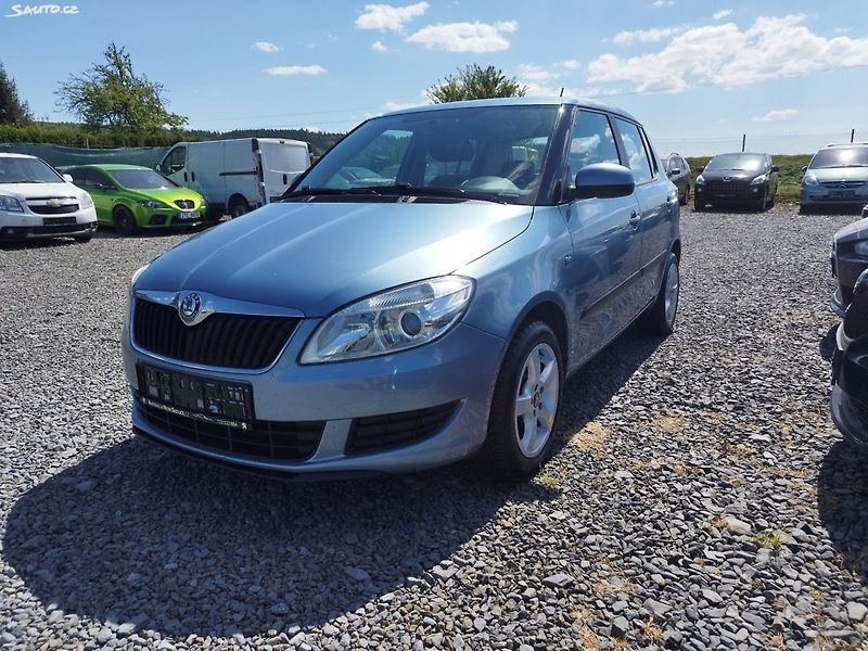 Škoda Fabia (2012) - fotka 3 z 37