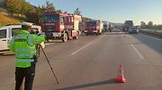 Dopravní policisté a neukáznění řidiči v akci.