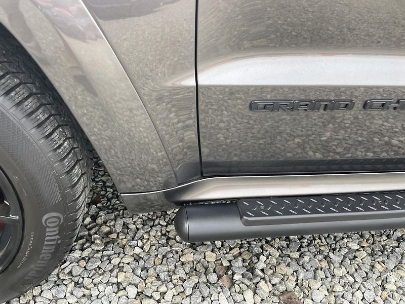 Jeep Grand Cherokee 6.4i 480PS HEMI SRT CZ 78000KM - fotka 19 z 187