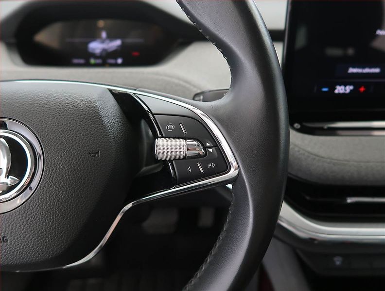 Škoda Enyaq (2021) EcoSuite iV 50 (55 kWh) - fotka 21 z 26