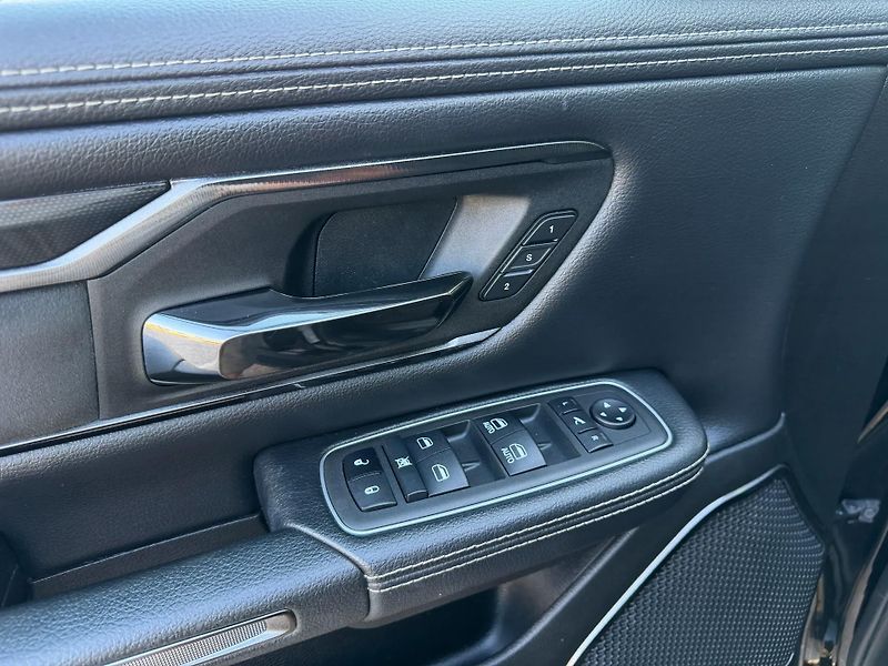 Dodge RAM (2022) +HEMI+GT/SPORT+INDIVIDUAL+ - fotka 16 z 29
