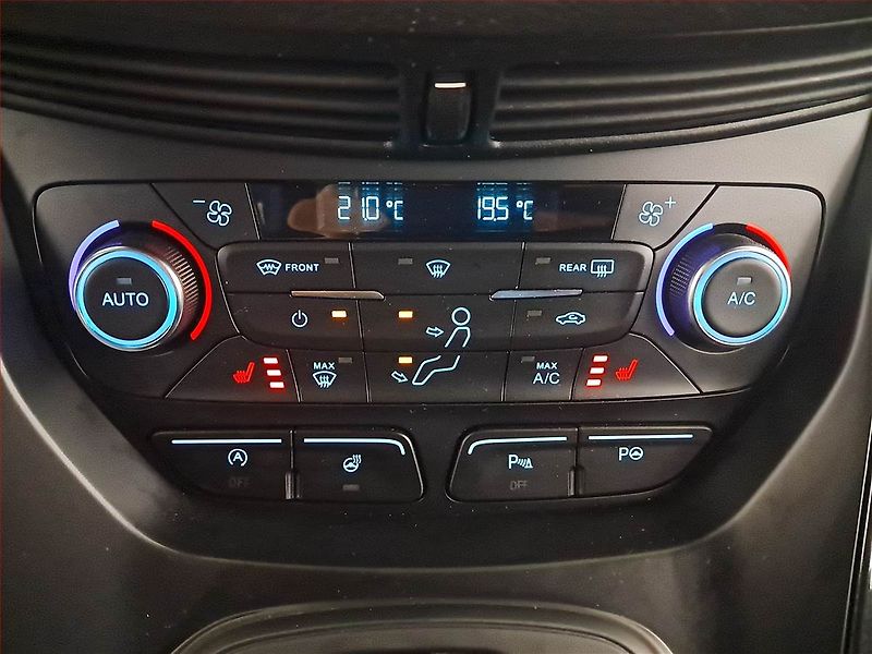 Ford Kuga (2019) ST-Line 2.0 TDCi, 4X4 - fotka 21 z 21
