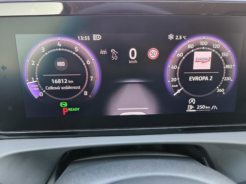 Volkswagen Tiguan DSG 1,5 TSi 96 kW Life - fotka 8 z 21