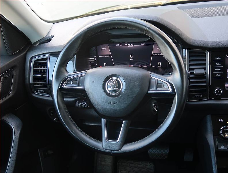 Škoda Kodiaq (2019) 2.0 TDI 4x4 - fotka 16 z 30
