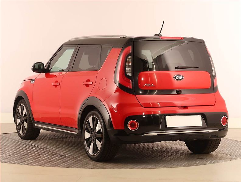 Kia Soul (2017) 1.6 GDI, Automat, Serv.kniha - fotka 4 z 22