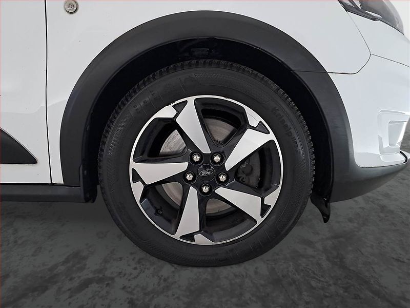 Ford Tourneo Connect (2021) Maxi Active 1.5 EcoBlue, 5Míst - fotka 15 z 21