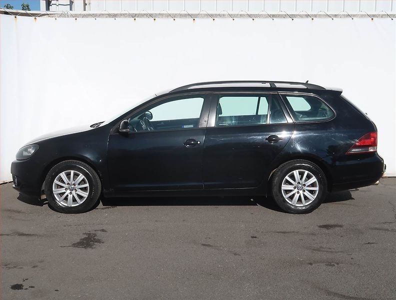 Volkswagen Golf (2011) 1.6 TDI, Serv.kniha, po STK - fotka 3 z 15