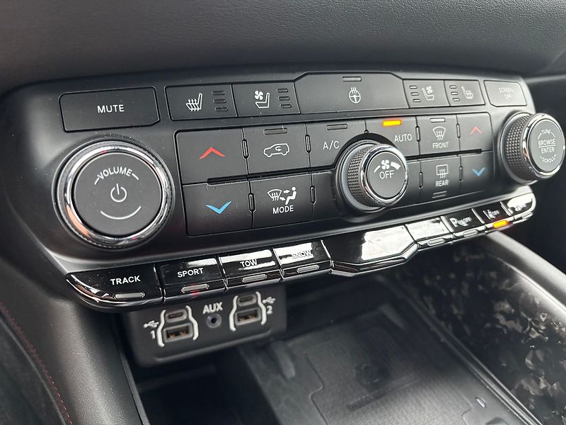 Dodge Durango 5.7 V8 LPG R/T PREMIUM Tow N G - fotka 29 z 53