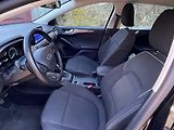 Ford Focus (2021) 1.0 EcoBoost mHEV Titanium - náhled 24