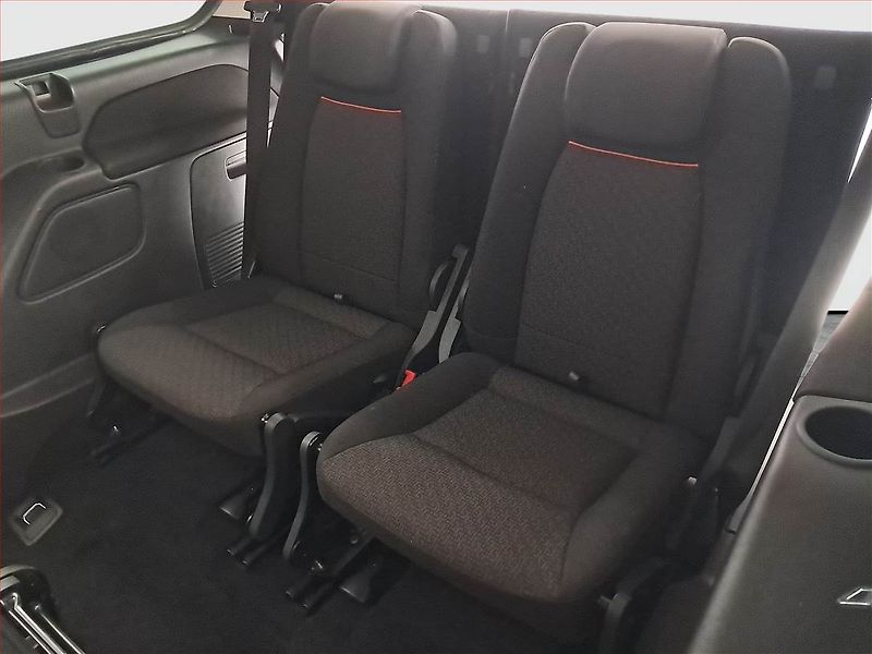 Ford Galaxy (2010) 2.0 TDCi, 7 míst - fotka 16 z 18