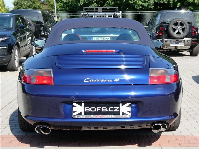 Porsche 911 3,6 Carrera 4 Cabrio,4x4,Autom - fotka 8 z 29