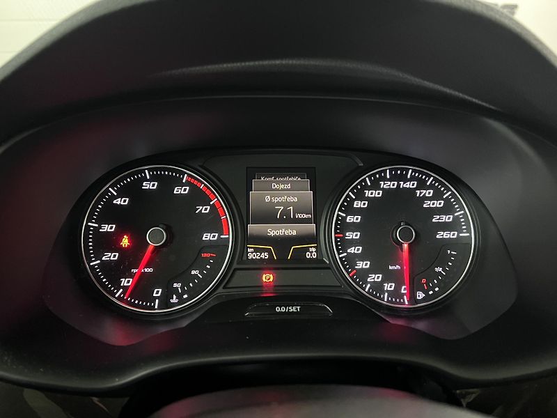 Seat Ateca 1.4 TSI 110 kW Xcellence - fotka 28 z 43