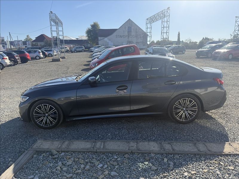 BMW Řada 3 2,0 330i, M-sport,X-drive,CZ, - fotka 4 z 33