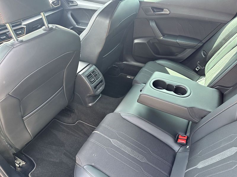 Cupra Formentor (2022) 1.5 TSI - fotka 8 z 32