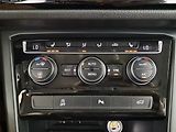 Volkswagen Touran (2017) 1.4 TSI, Navi, Tempomat - náhled 18