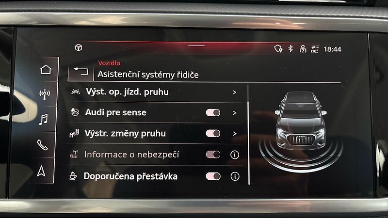 Audi Q3 1.5 35 TFSI S Tronic - fotka 27 z 29