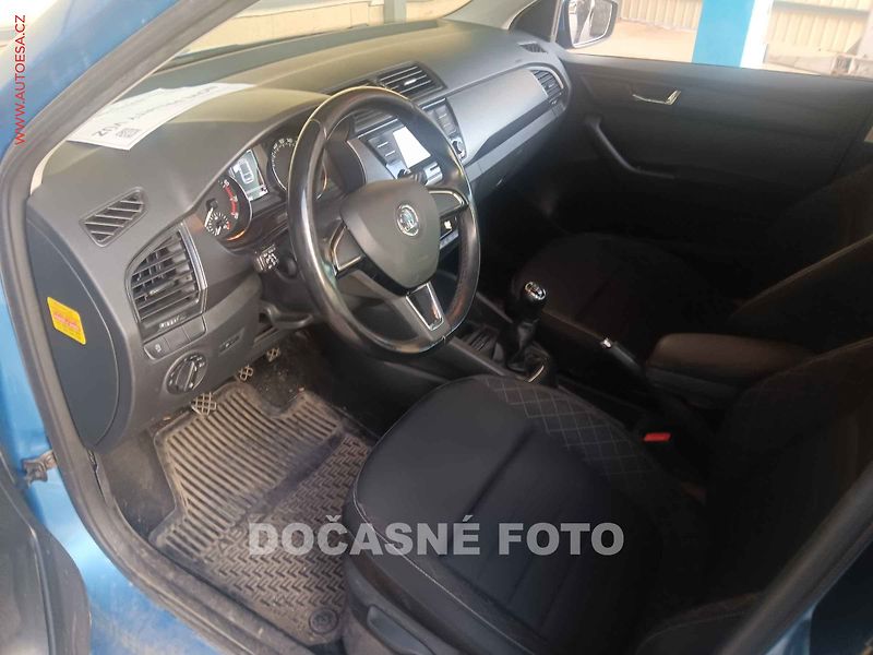 Škoda Fabia (2017) 1.2TSi, 1.maj,ČR, servis - fotka 3 z 3