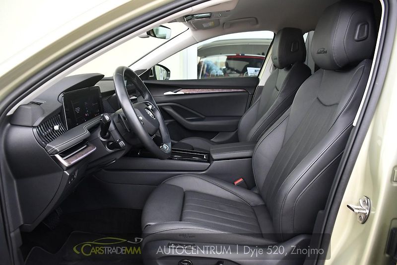 Škoda Superb 2.0TDi 142kW L&K 4x4 - fotka 10 z 61