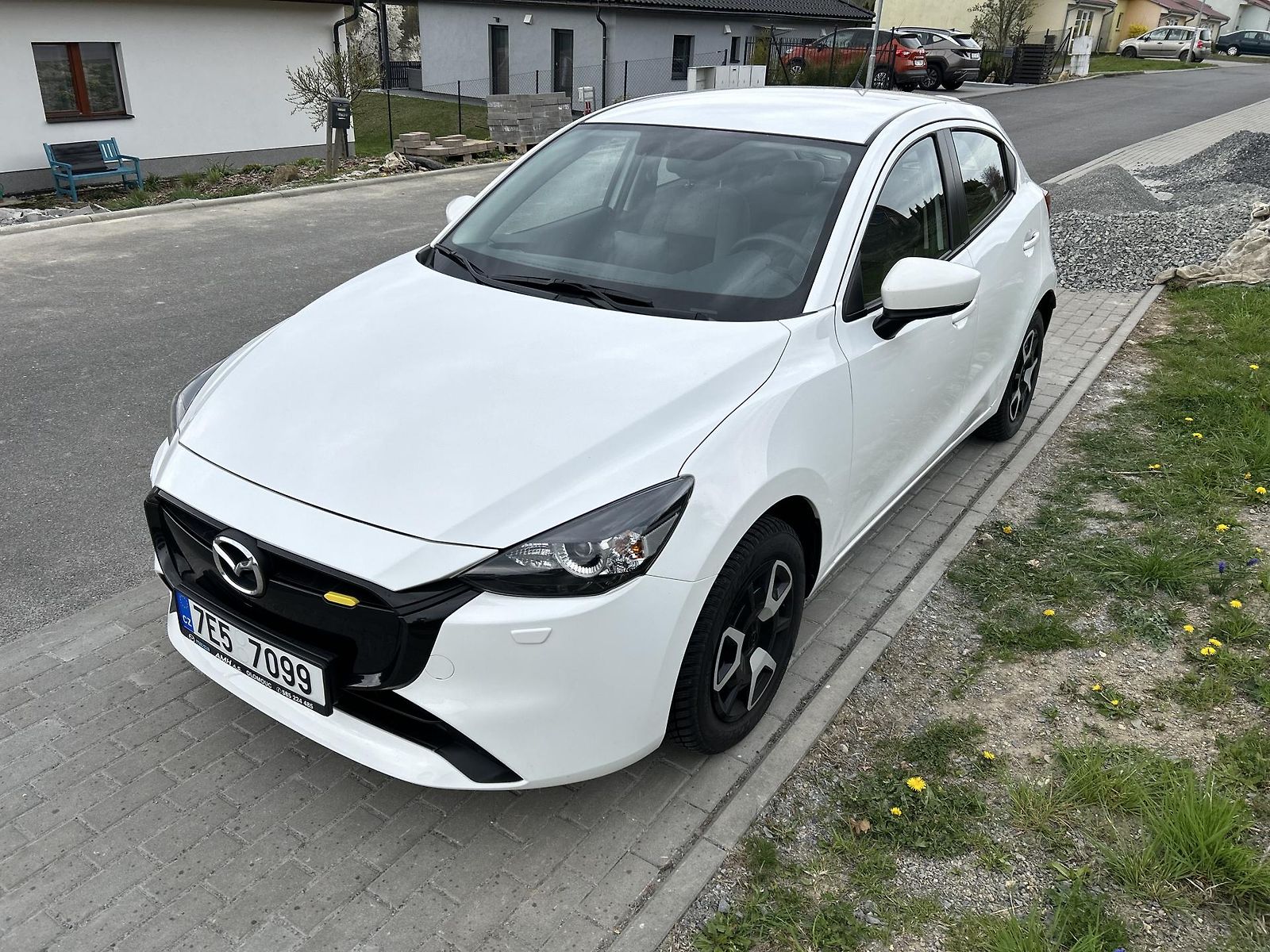 Mazda 2 Centre-line Navi