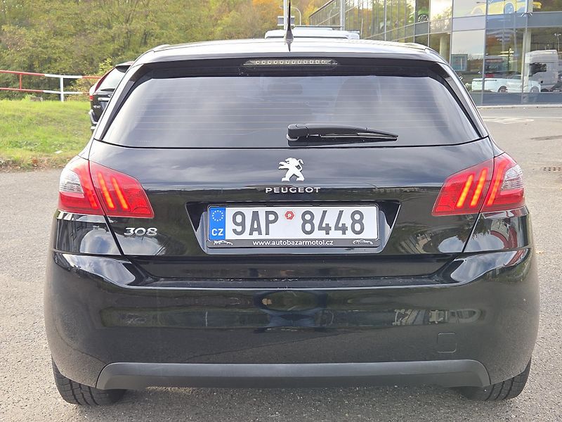 Peugeot 308 1,5BHD-i lze i na splátky VŠEM - fotka 5 z 11
