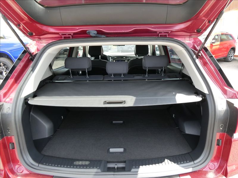 SsangYong Korando 1,5 T-GDI 120kW Automat,Style - fotka 14 z 39