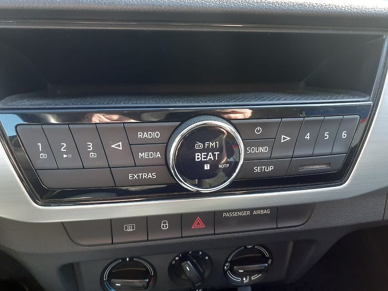 Škoda Fabia (2019) KOMBI 1.0 MPI ČR - fotka 10 z 26